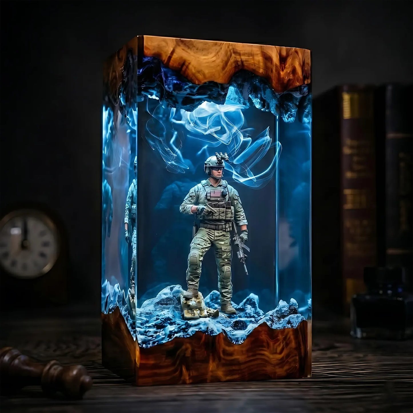 Veteran Memorial Lamp | USA