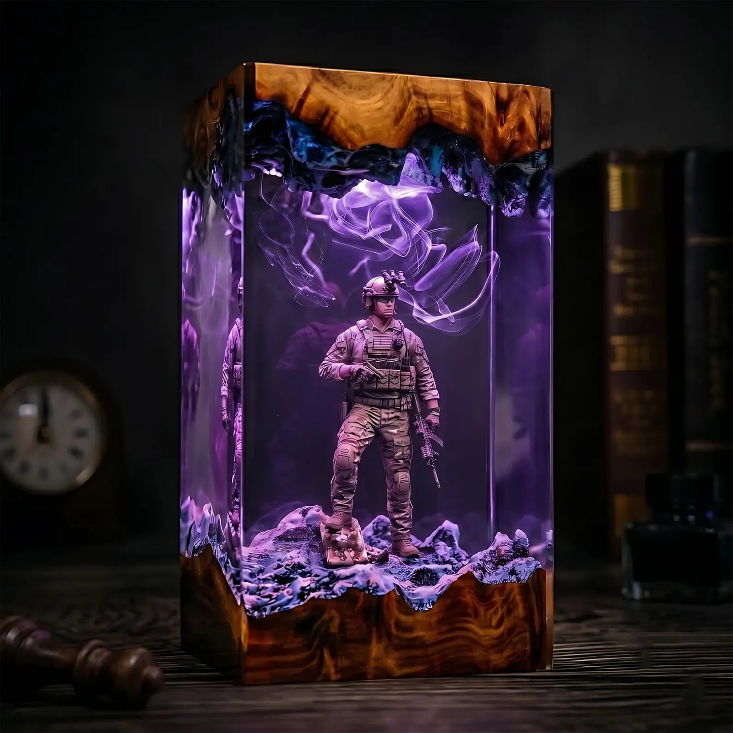 Veteran Memorial Lamp | USA