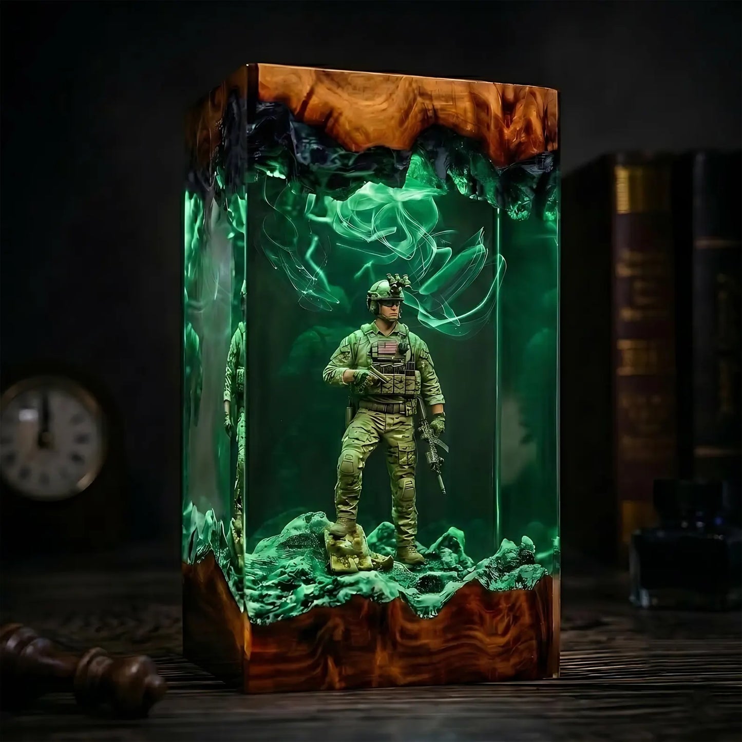 Veteran Memorial Lamp | USA