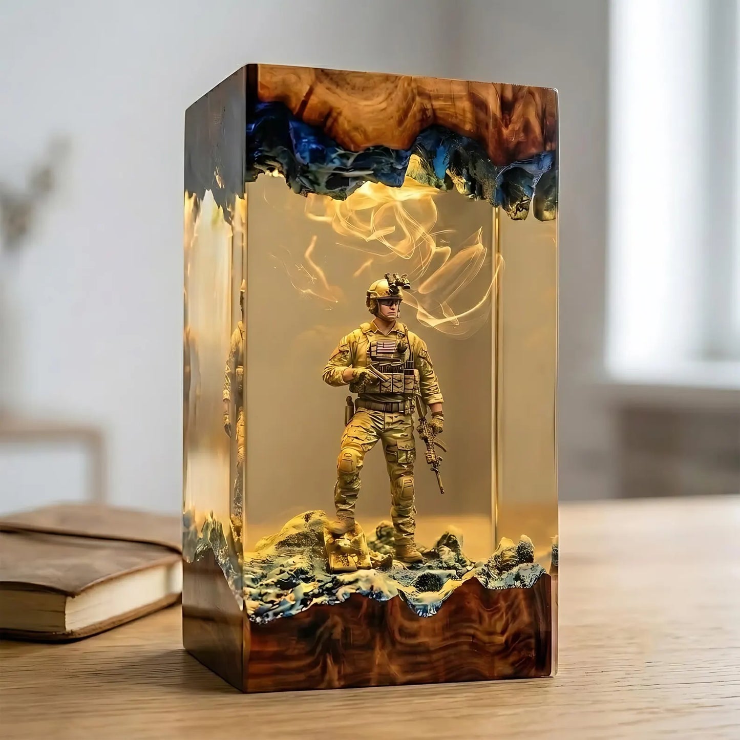 Veteran Memorial Lamp | USA